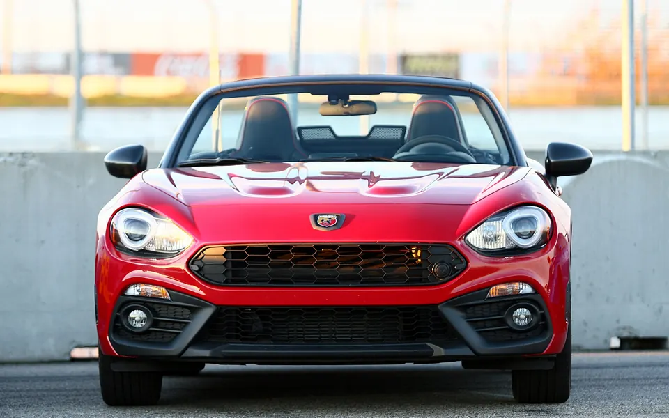 Abarth 124 Spider, fotografía real de esta generación