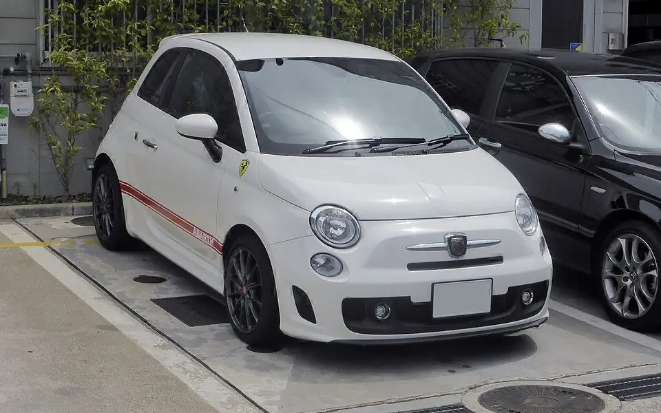 Abarth 500 / 595 / 695, fotografía real de esta generación