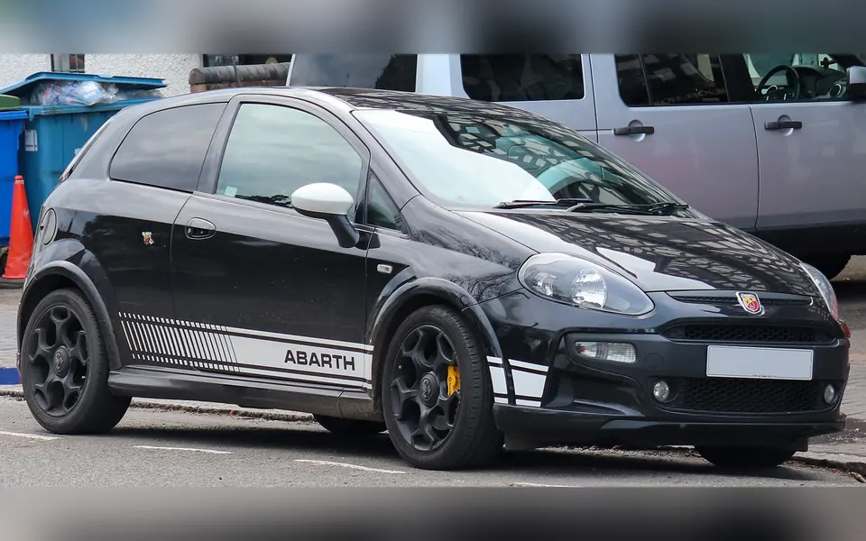 Abarth Grande Punto / Punto Evo, fotografía real de esta generación