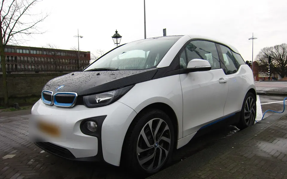 BMW i3 / i4 / i5 / i7 / iX / iX3, fotografía real de esta generación