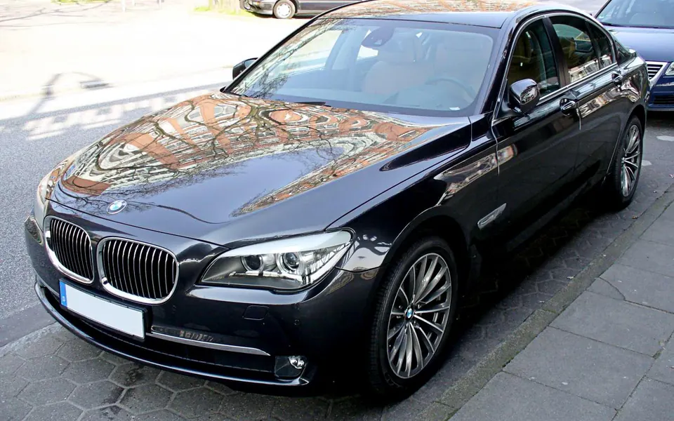 BMW Serie 7 (F01/F02), fotografía real de esta generación
