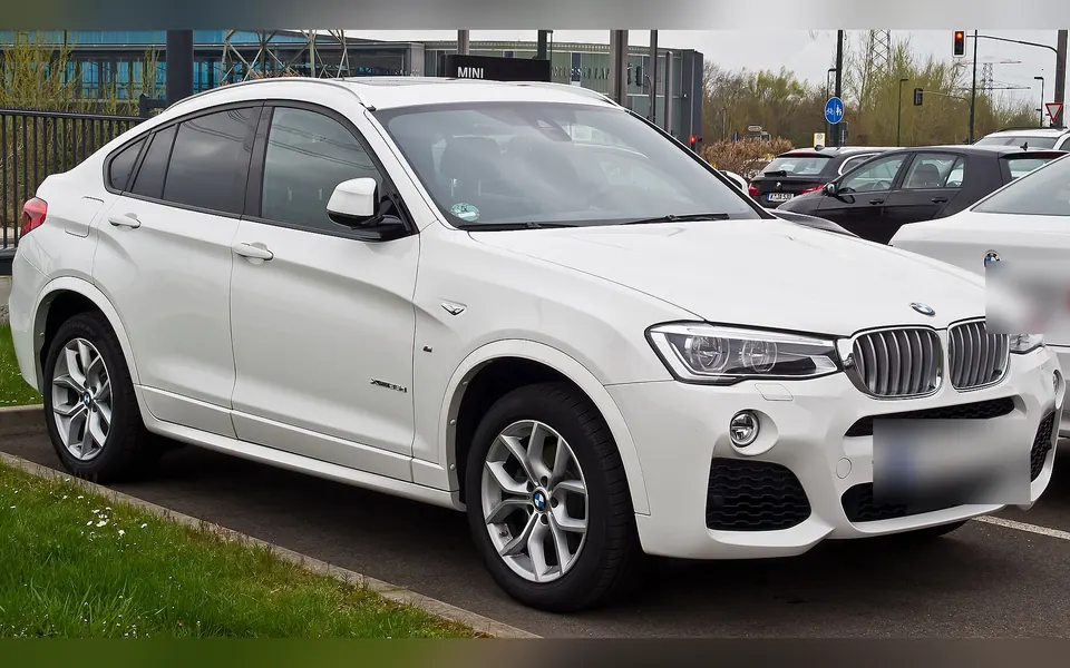BMW X4 (F26), fotografía real de esta generación