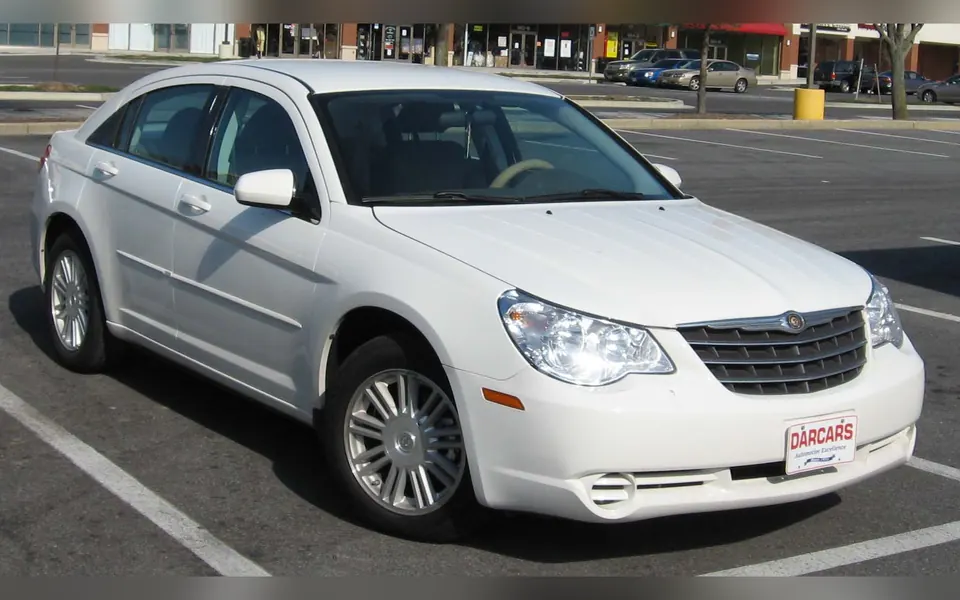 Chrysler Sebring / 200, fotografía real de esta generación