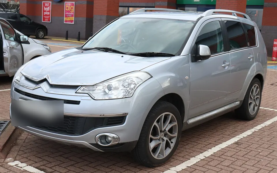 Citroën C-Crosser, fotografie reală a acestei generații
