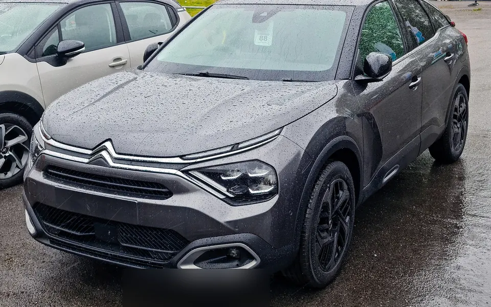 Citroën C4 (III) / ë-C4, real photo of this generation