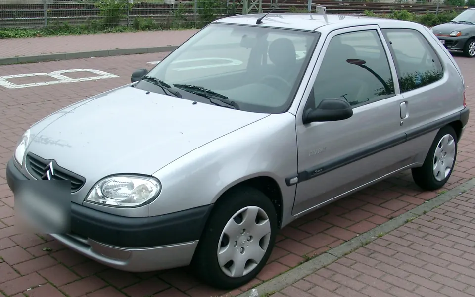 Citroën Saxo, fotografie reală a acestei generații