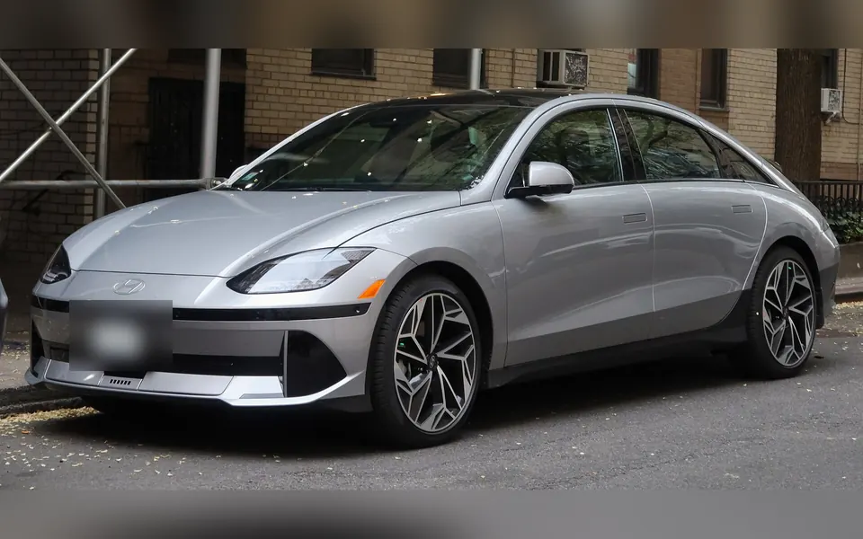 Hyundai Ioniq 6, real photo of this generation