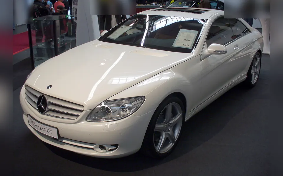 Mercedes-Benz CL (C216), fotografie reală a acestei generații