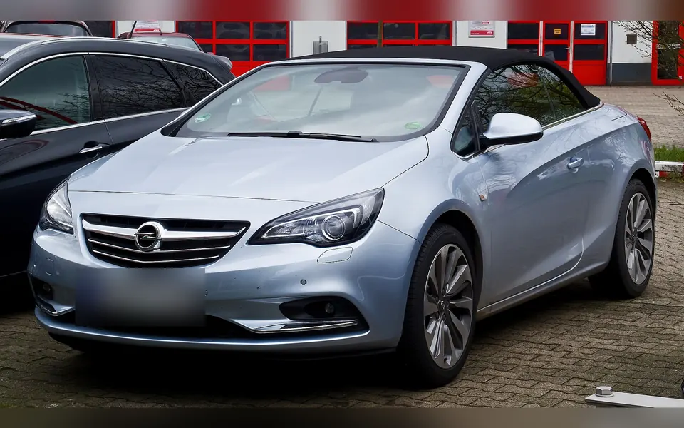 Opel Cascada, fotografía real de esta generación