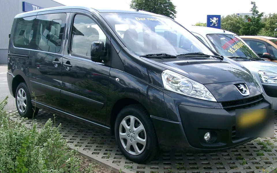 Peugeot Expert (I / II), fotografía real de esta generación
