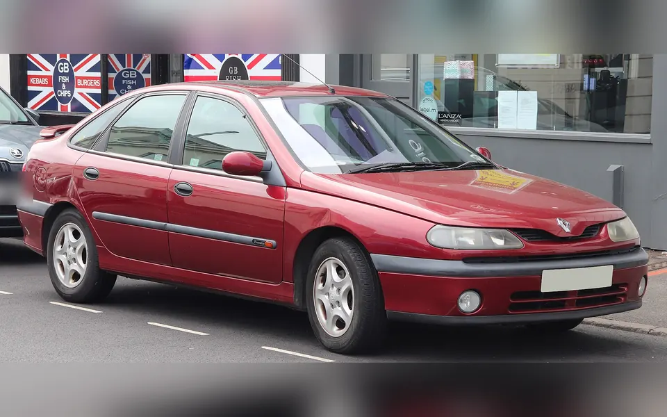Renault Laguna (I), fotografía real de esta generación