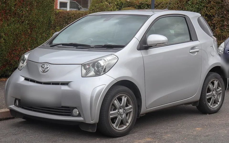 Toyota iQ, real photo of this generation