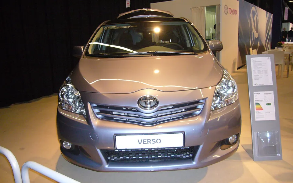 Toyota Verso, real photo of this generation