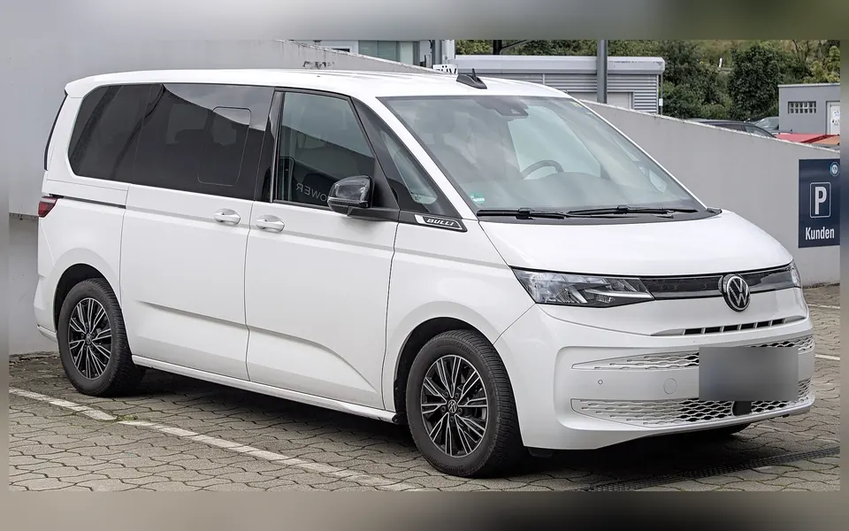 Volkswagen Multivan T7 / Transporter T7, fotografía real de esta generación