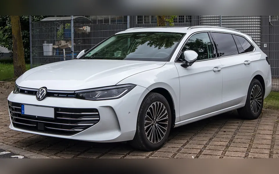 Volkswagen Passat B9, fotografía real de esta generación
