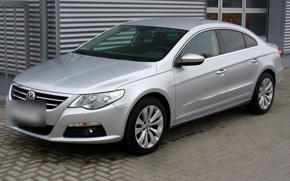 Volkswagen Passat CC / CC, fotografía real de esta generación